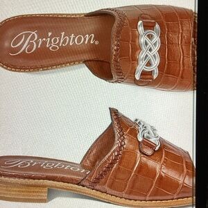 Brighton Women's Tan Leather Sandles with Silver Accent